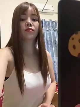 Snapshot of Miumiu95x chatting on 3, 12, 2025 Miumiu95x online show from 3, 12, 2025