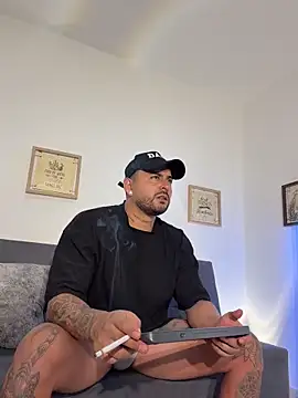 Snapshot of david10kc chatting on 7, 1, 2026 david10kc online show from 7, 1, 2026