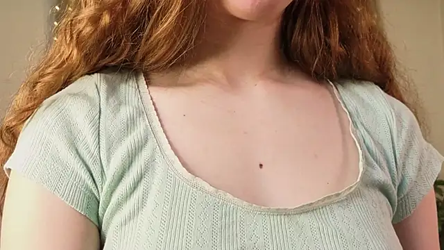 Snapshot of SudieNatera chatting on 24, 11, 2025 SudieNatera online show from 24, 11, 2025