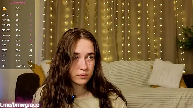 Snapshot of SudieNatera chatting on 2, 12, 2025 SudieNatera online show from 2, 12, 2025