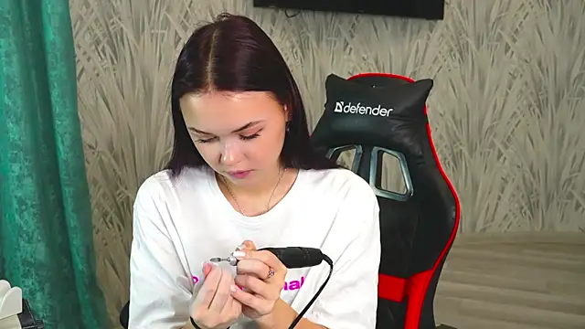 CarleeHake online show from 20, 11, 2025