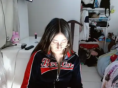 Nanylux online show from 26, 11, 2025