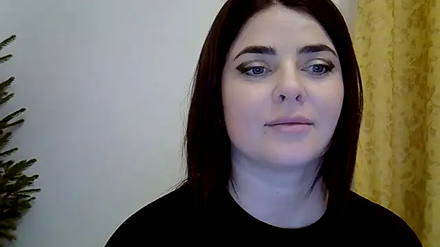 Snapshot of Darkroseq chatting on 5, 12, 2025 Darkroseq online show from 5, 12, 2025