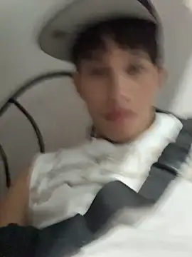 Snapshot of Handsome_boys69 chatting on 26, 11, 2025 Handsome boys69 online show from 26, 11, 2025