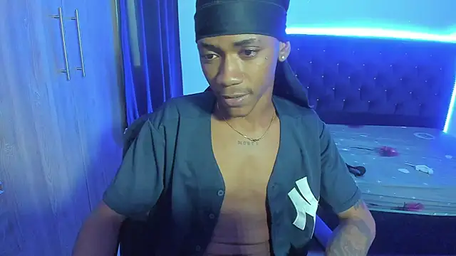 iteban boy online show from 20, 11, 2025