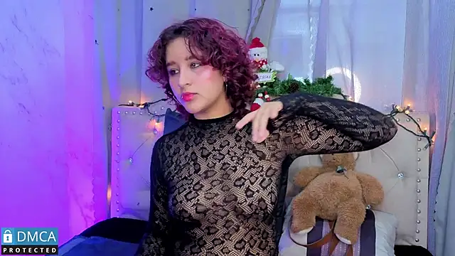 Snapshot of ahsly_Zam chatting on 2, 12, 2025 ahsly Zam online show from 2, 12, 2025