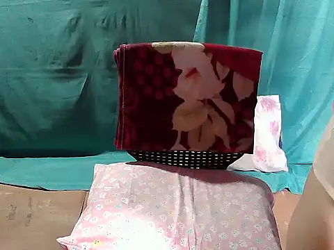 HotAsian Yazzi69 online show from 21, 4, 2026