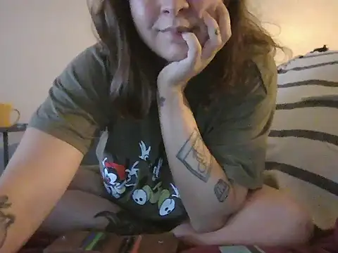 Snapshot of xxxluana chatting on 19, 11, 2025 xxxluana online show from 19, 11, 2025