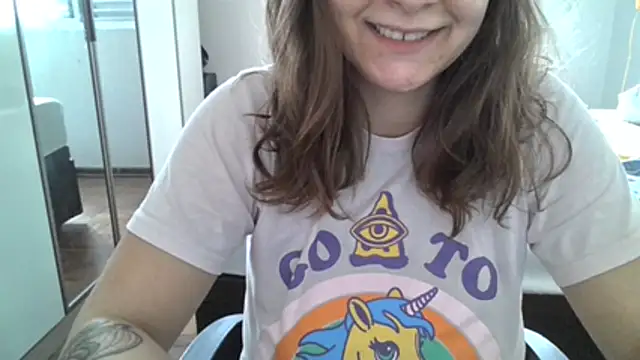 xxxluana online show from 6, 3, 2026