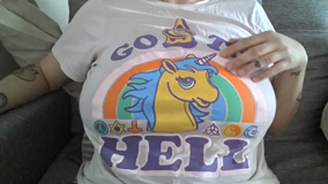 Snapshot of xxxluana chatting on 8, 6, 2026 xxxluana online show from 8, 6, 2026