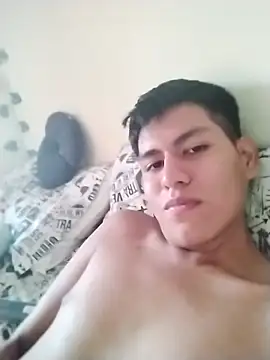 Snapshot of ariel2007gr chatting on 17, 12, 2025 ariel2007gr online show from 17, 12, 2025