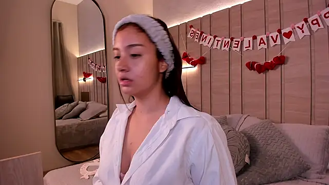 Zoe Mendez online show from 14, 2, 2026