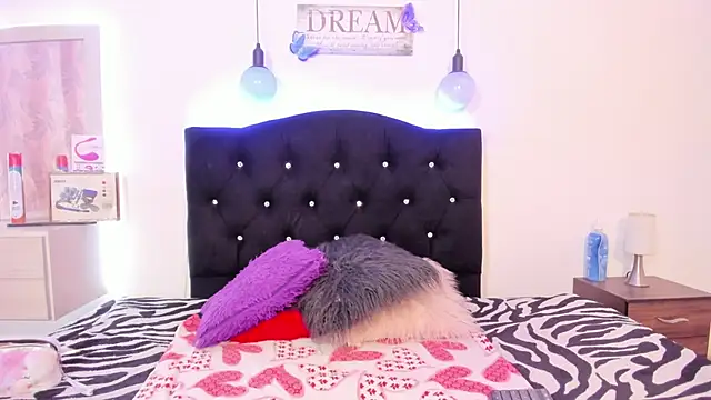 melany tits online show from 14, 1, 2026