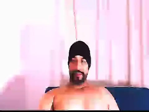 Snapshot of musclehetero chatting on 10, 2, 2026 musclehetero online show from 10, 2, 2026