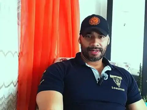 Snapshot of musclehetero chatting on 16, 5, 2026 musclehetero online show from 16, 5, 2026