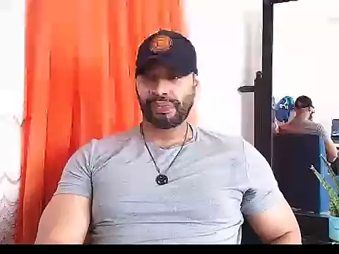 Snapshot of musclehetero chatting on 24, 5, 2026 musclehetero online show from 24, 5, 2026