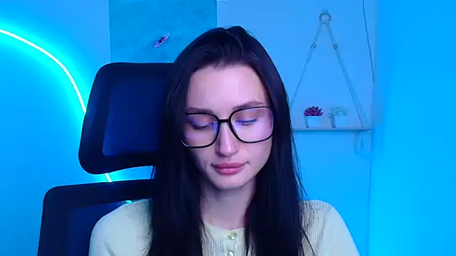 Stella XO online show from 19, 12, 2025