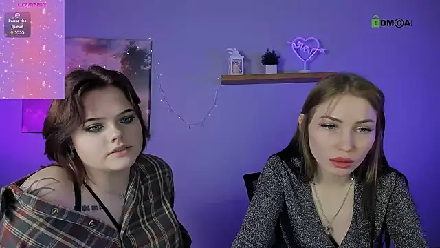 Snapshot of ariel_shadow chatting on 15, 12, 2025 ariel shadow online show from 15, 12, 2025