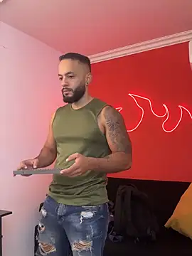 Mike savage3 online show from 17, 4, 2026