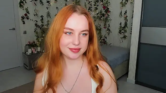 Snapshot of AirySilhouette chatting on 3, 12, 2025 AirySilhouette online show from 3, 12, 2025