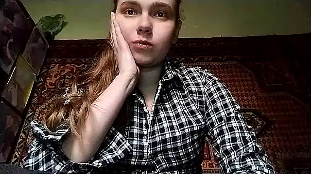 Snapshot of KikiBang chatting on 27, 11, 2025 KikiBang online show from 27, 11, 2025