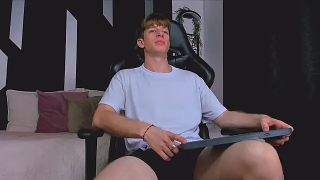 Ostin Saints online show from 11, 3, 2026