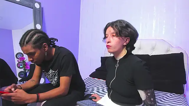 Snapshot of CoralAndOcean_ chatting on 15, 12, 2025 CoralAndOcean online show from 15, 12, 2025