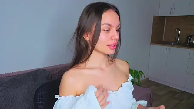 Tiffany Sweetie online show from 30, 3, 2026