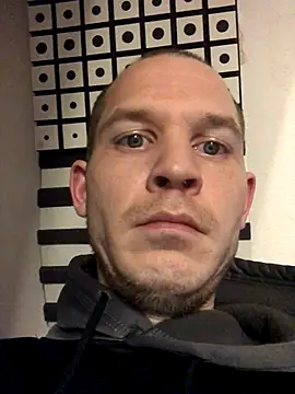 Spielzeugtwink online show from 20, 11, 2025