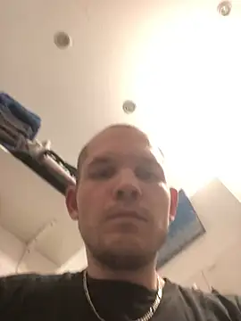 Spielzeugtwink online show from 18, 3, 2026