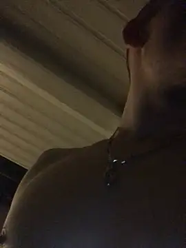 Snapshot of Spielzeugtwink chatting on 2, 5, 2026 Spielzeugtwink online show from 2, 5, 2026