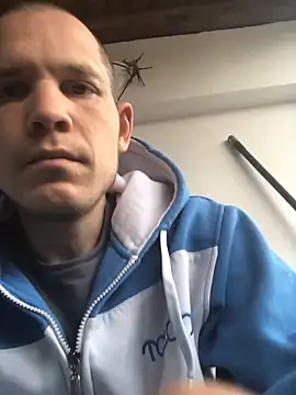 Snapshot of Spielzeugtwink chatting on 29, 5, 2026 Spielzeugtwink online show from 29, 5, 2026