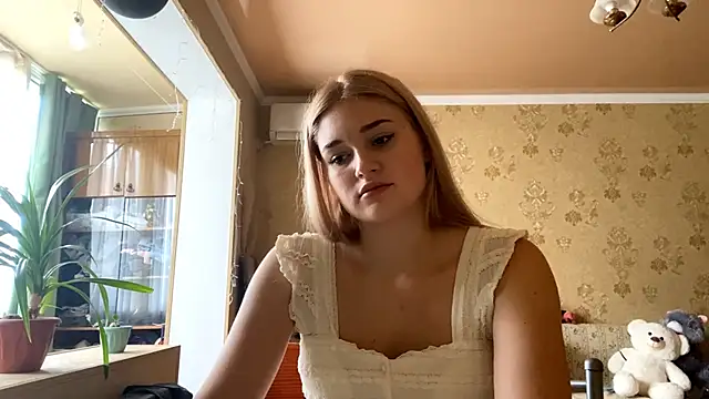 Snapshot of Malley_Saunds chatting on 20, 11, 2025 Malley Saunds online show from 20, 11, 2025