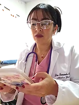 Snapshot of JustSamantha_ chatting on 26, 11, 2025 JustSamantha online show from 26, 11, 2025