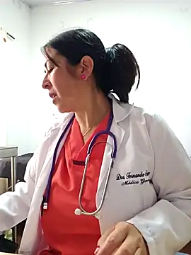 Snapshot of JustSamantha_ chatting on 29, 11, 2025 JustSamantha online show from 29, 11, 2025