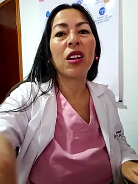 JustSamantha  online show from 11, 4, 2026