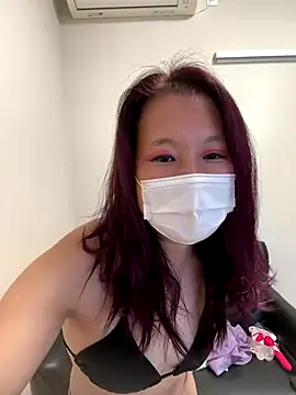 Snapshot of nana_na425 chatting on 17, 12, 2025 nana na425 online show from 17, 12, 2025