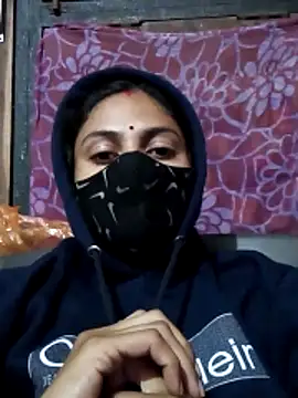 Snapshot of Yt_kinjal chatting on 28, 11, 2025 Yt kinjal online show from 28, 11, 2025