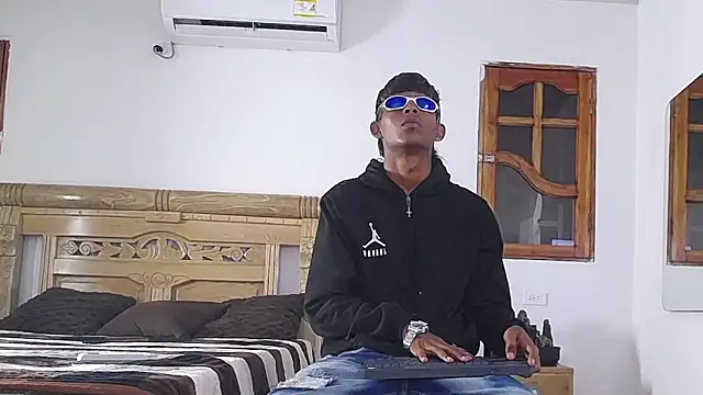 black boy22  online show from 2, 12, 2025