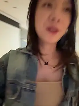 Jinmi125216 online show from 18, 4, 2026