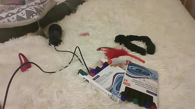 Snapshot of LisaHoneyLisa chatting on 3, 12, 2025 LisaHoneyLisa online show from 3, 12, 2025