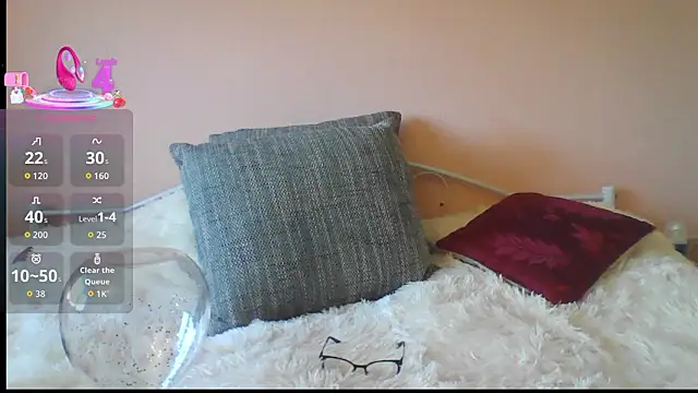 Snapshot of LisaHoneyLisa chatting on 8, 3, 2026 LisaHoneyLisa online show from 8, 3, 2026