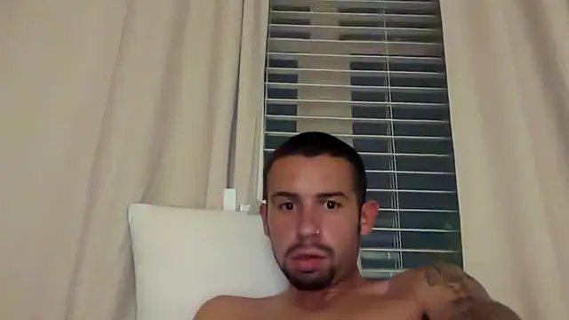 Snapshot of sethhtx713 chatting on 22, 11, 2025 sethhtx713 online show from 22, 11, 2025