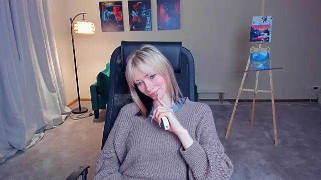 AuraMcvea online show from 21, 11, 2025