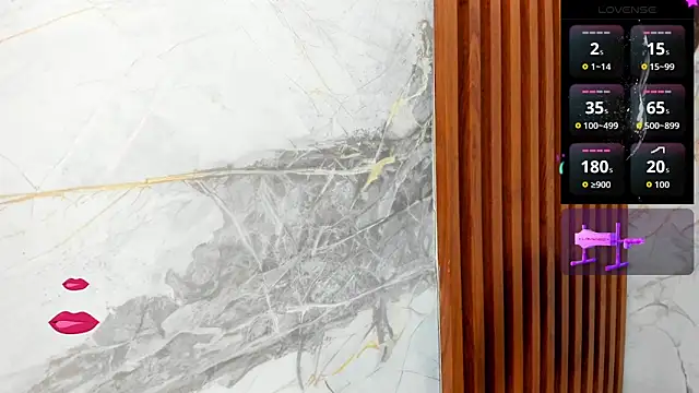 Latina candy01 online show from 18, 4, 2026