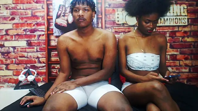 Snapshot of BlackAndAxel chatting on 14, 12, 2025 BlackAndAxel online show from 14, 12, 2025