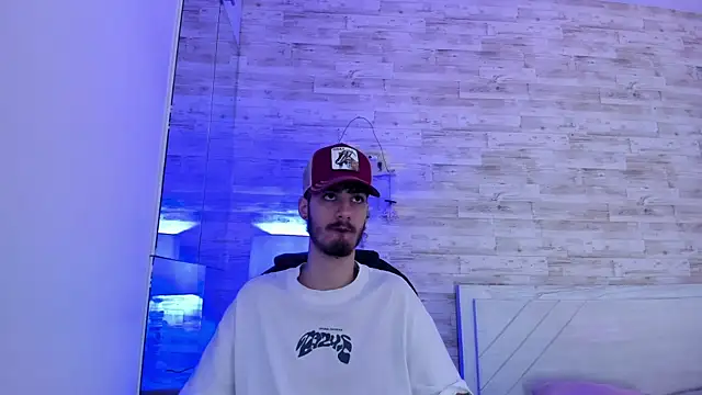 Emir Ozan  online show from 10, 1, 2026