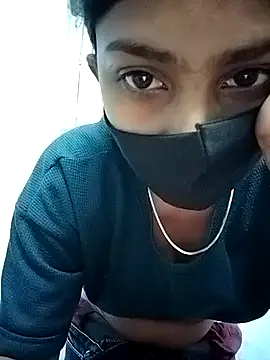 Snapshot of Miss_tinaaa chatting on 3, 12, 2025 Miss tinaaa online show from 3, 12, 2025