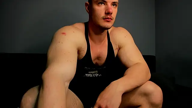 Troy Bigtitan online show from 13, 5, 2026