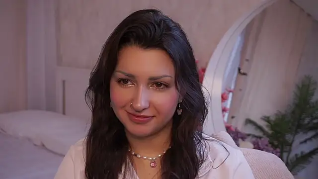 DovieMascall online show from 24, 11, 2025